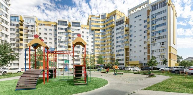 р-н Центральный тракт Змеиногорский 104п/5 фото