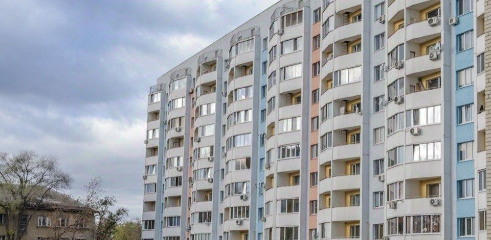 квартира г Балаково ул Академика Жук 2 фото 9