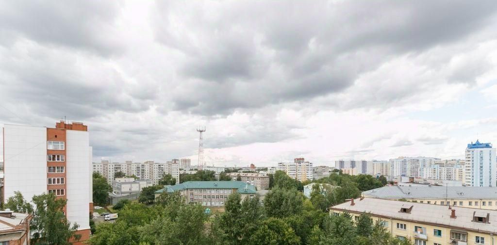 квартира г Новосибирск Студенческая ул Блюхера 67/1 фото 3