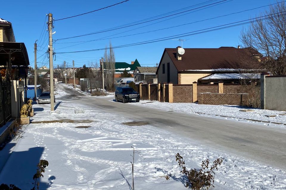 дом г Элиста городской округ Элиста, улица Эрдни Деликова фото 2