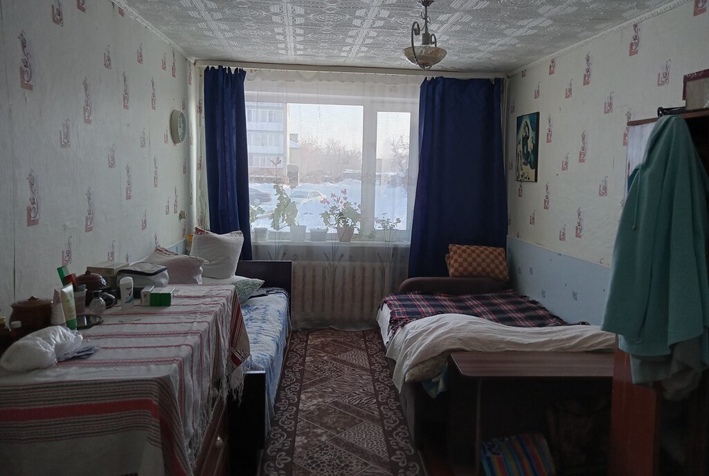 квартира р-н Кормиловский рп Кормиловка ул Советская 2 фото 2