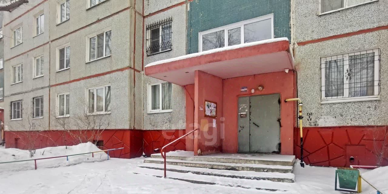 квартира г Омск р-н Центральный ул Звездова 130 фото 23