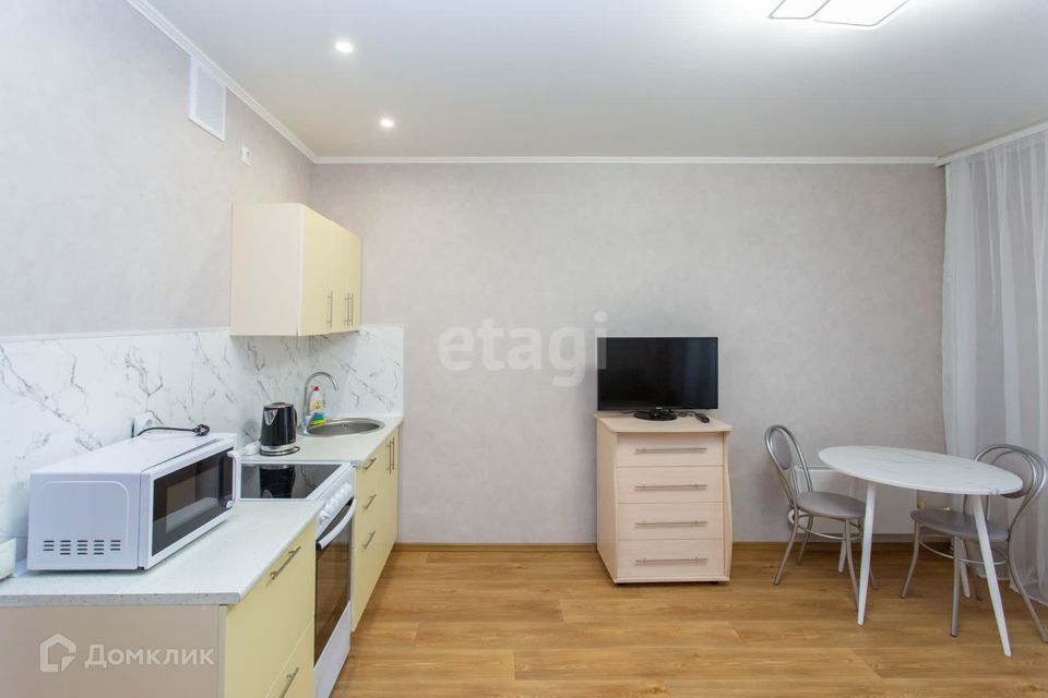 квартира г Тобольск 15-й микрорайон, 34, Тобольский район фото 2