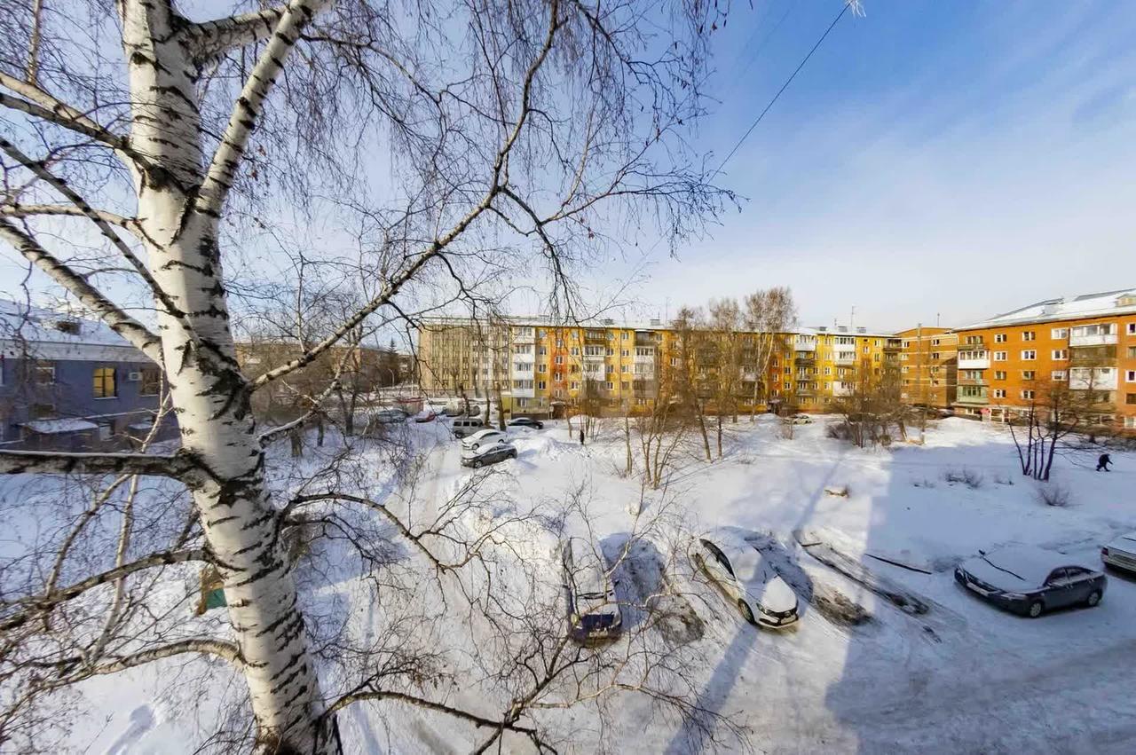 квартира г Кемерово ул 50 лет Октября 26а фото 6