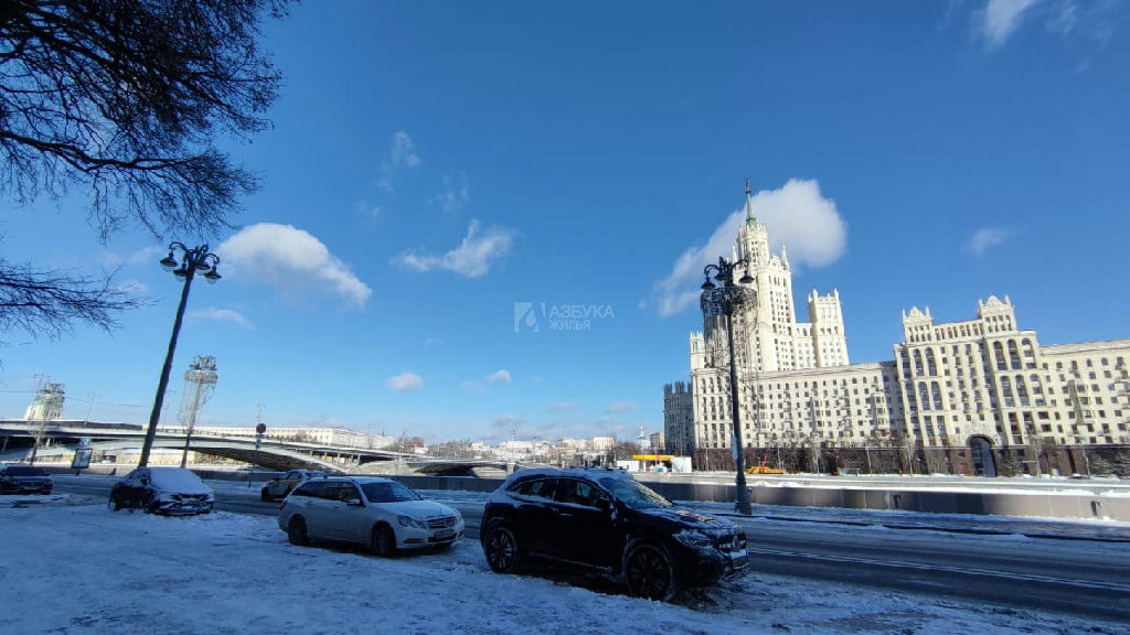 квартира г Москва метро Новокузнецкая наб Космодамианская 4/22кв фото 25