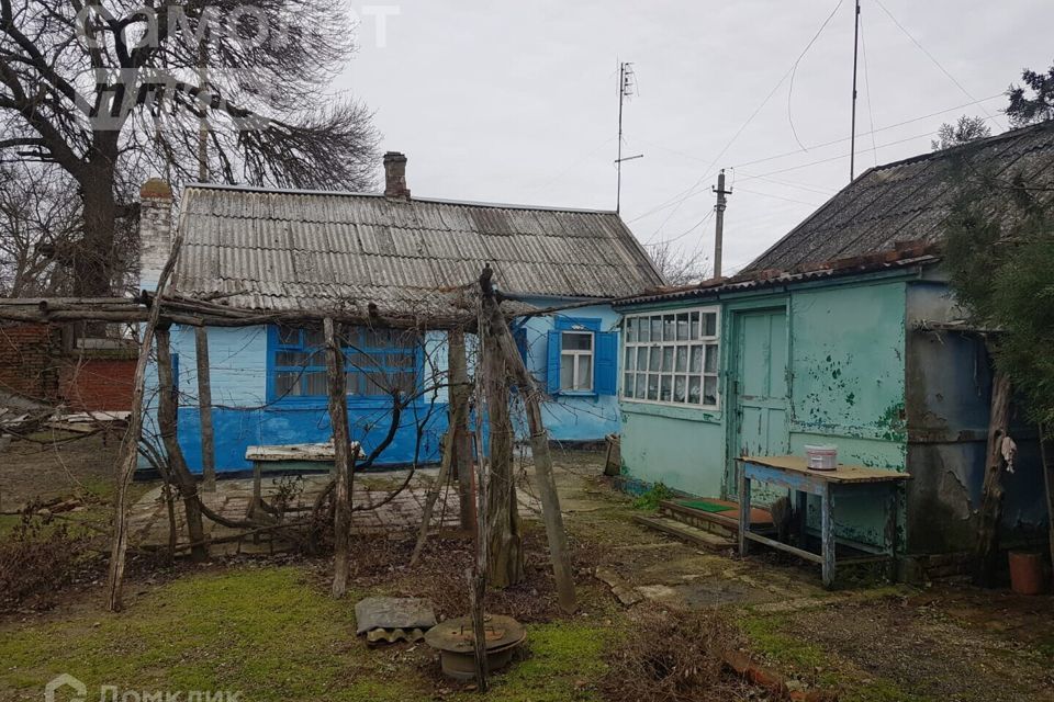 дом р-н Славянский ст-ца Петровская ул Коммунаров фото 3