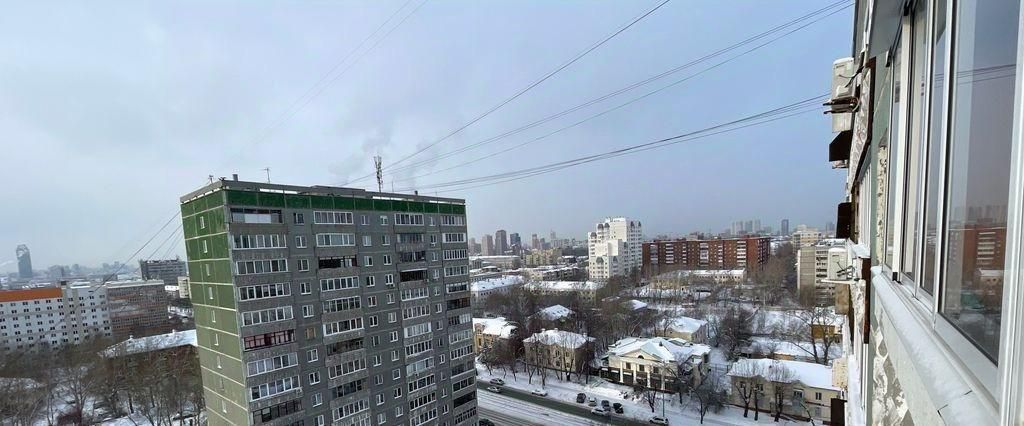 квартира г Екатеринбург р-н Кировский ул Малышева 156 фото 18