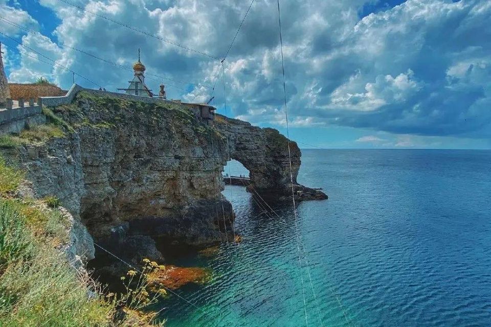 земля р-н Черноморский село Оленевка фото 1