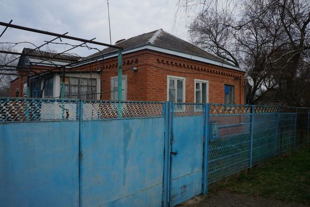 дом г Новоалександровск пер Титова фото
