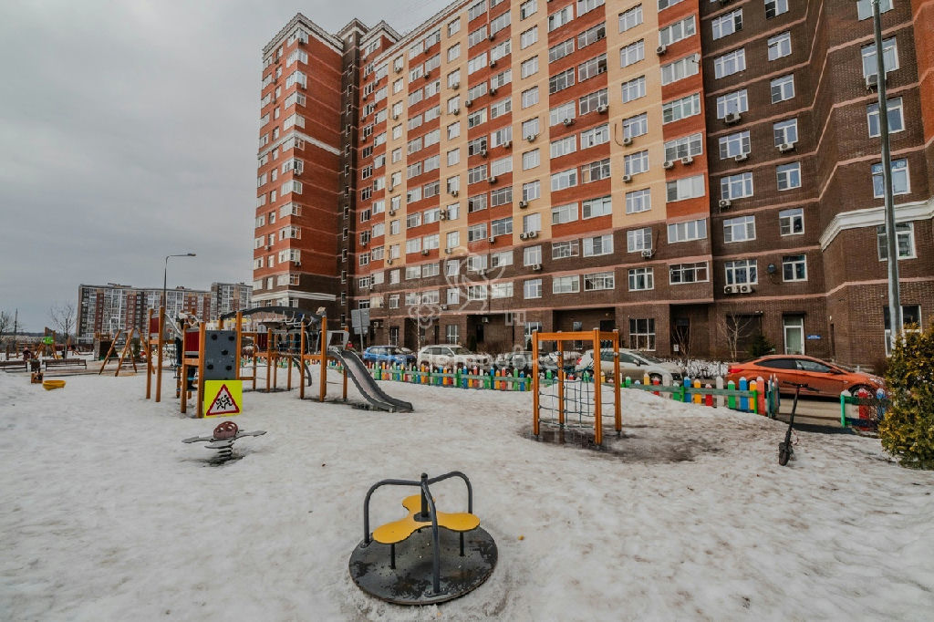 квартира г Москва п Сосенское п Коммунарка ул Липовый парк 7к/2 метро Коммунарка обл Московская фото 25