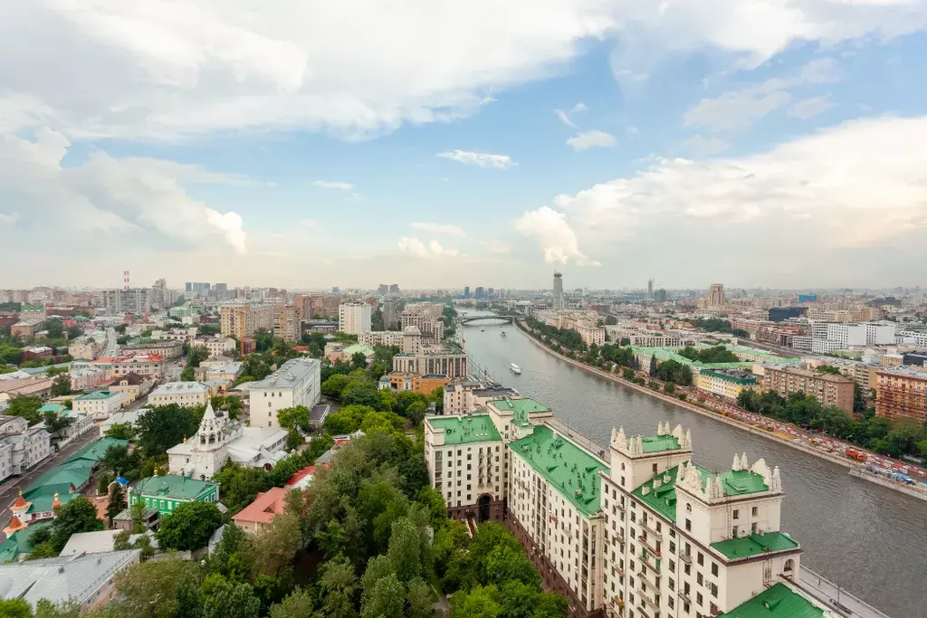 квартира г Москва метро Таганская наб Котельническая 1/15 Московская область фото 3