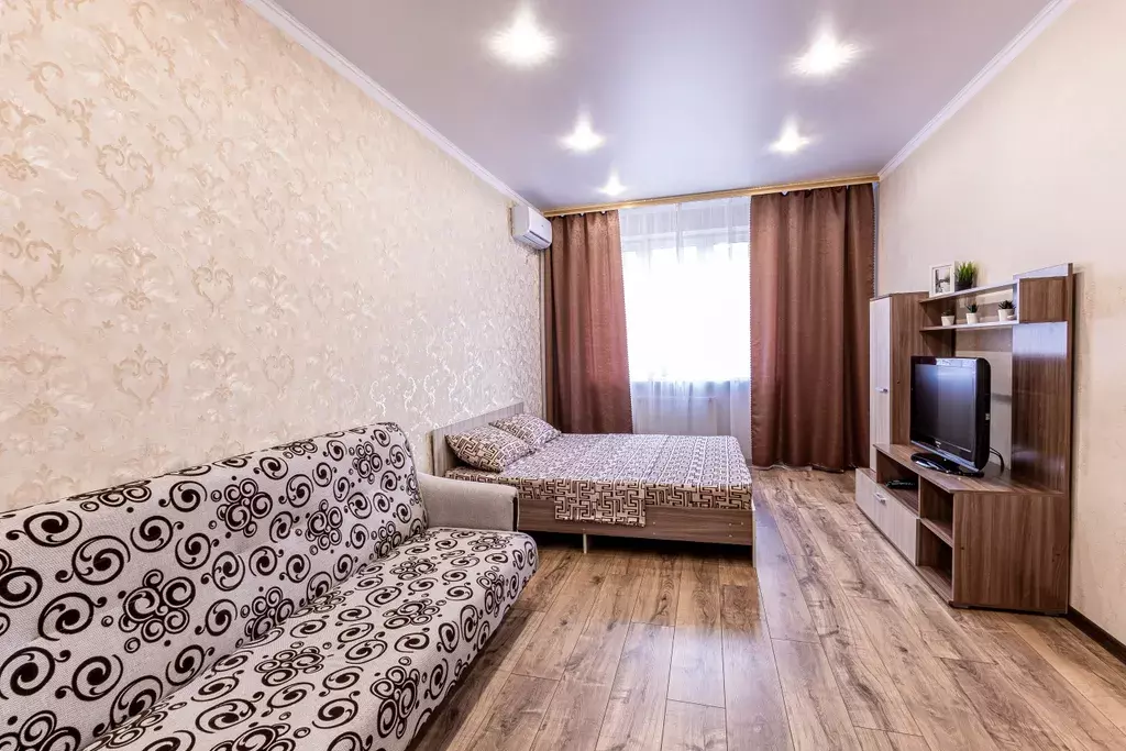 квартира г Краснодар ул им. Героя Сарабеева В.И. 5 к 2 фото 1