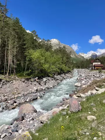 р-н Эльбрусский с Терскол ул Баксанская 18 фото