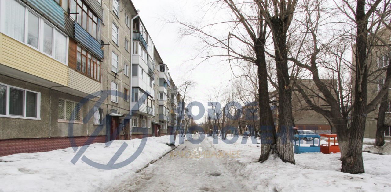 квартира г Омск р-н Центральный ул 27-я Северная 121а фото 14