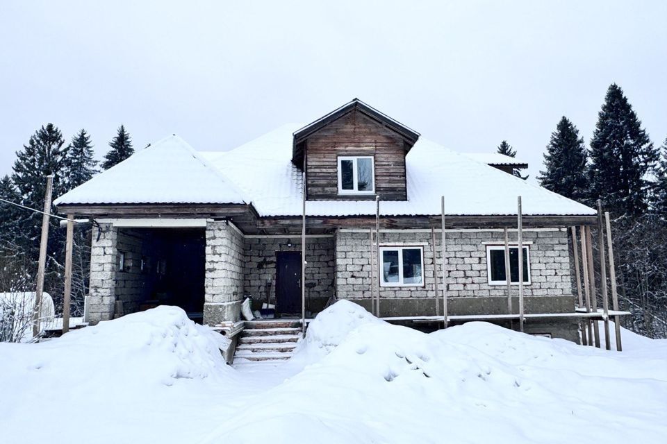 дом р-н Подпорожский городской посёлок Никольский, Молодёжная улица, 4 фото 5