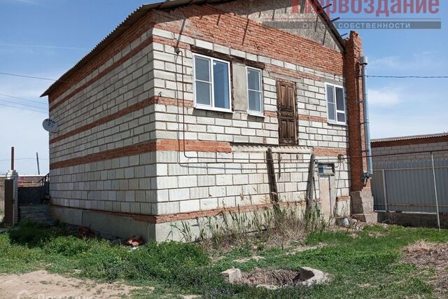 дом с Икряное ул Сергея Никулина 47 фото
