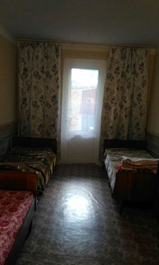 комната г Феодосия пгт Орджоникидзе ул Шелковичная фото 8