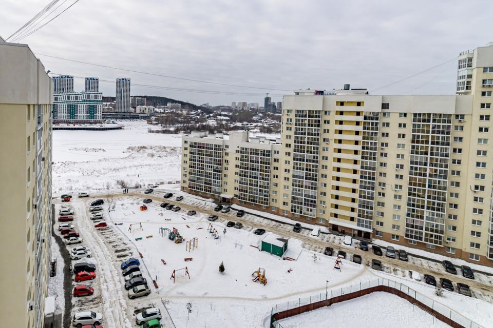 квартира г Екатеринбург ул Рощинская 29 Екатеринбург, муниципальное образование фото 3