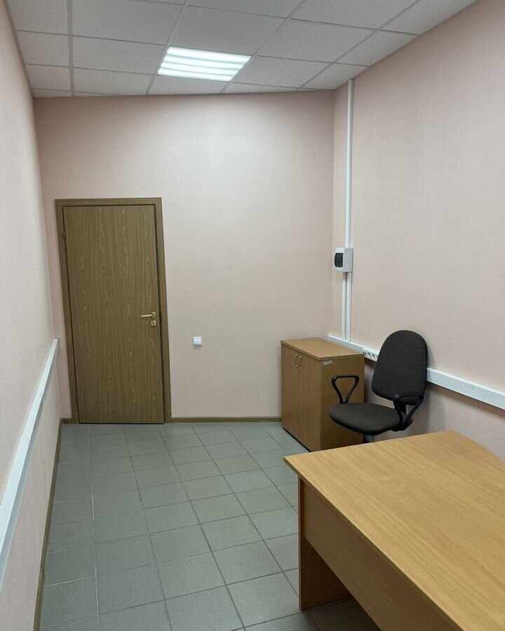 офис г Волгоград р-н Дзержинский фото 11