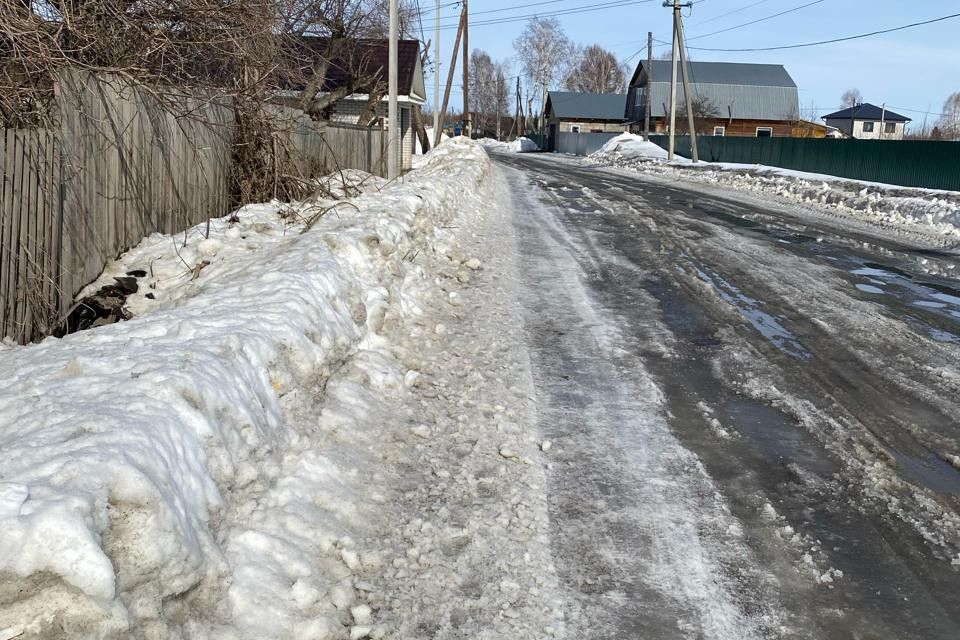 земля р-н Первомайский с Бобровка ул Майская фото 1