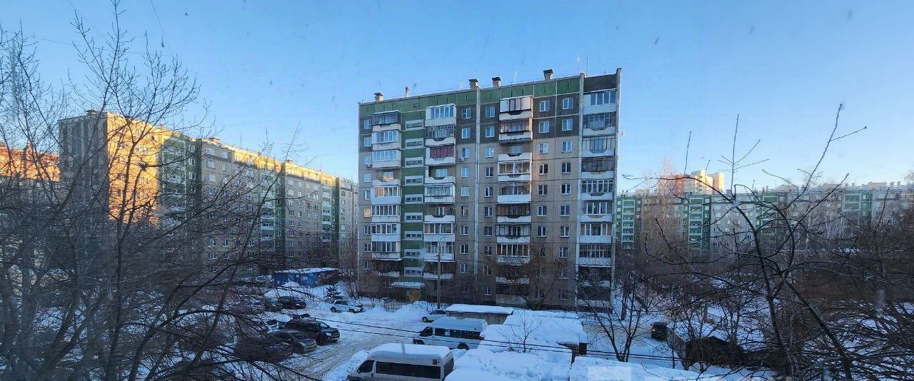 квартира г Челябинск р-н Калининский ул 40-летия Победы 40а фото 25