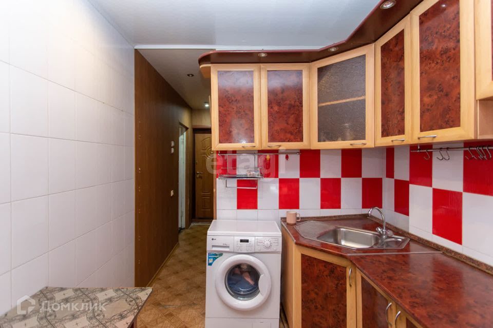 квартира г Тобольск 8-й микрорайон, 21, Тобольский район фото 8