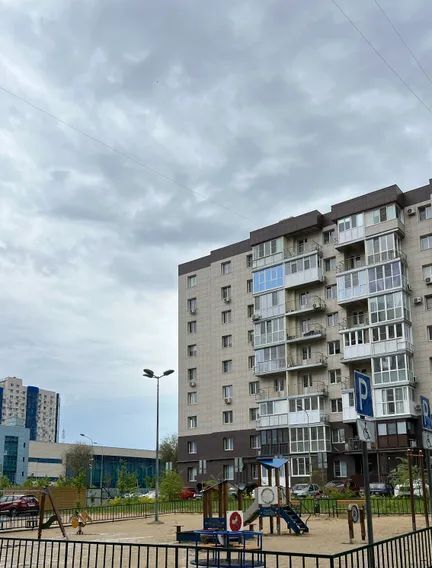 квартира г Волгоград р-н Дзержинский ул 8-й Воздушной Армии 16 фото 11