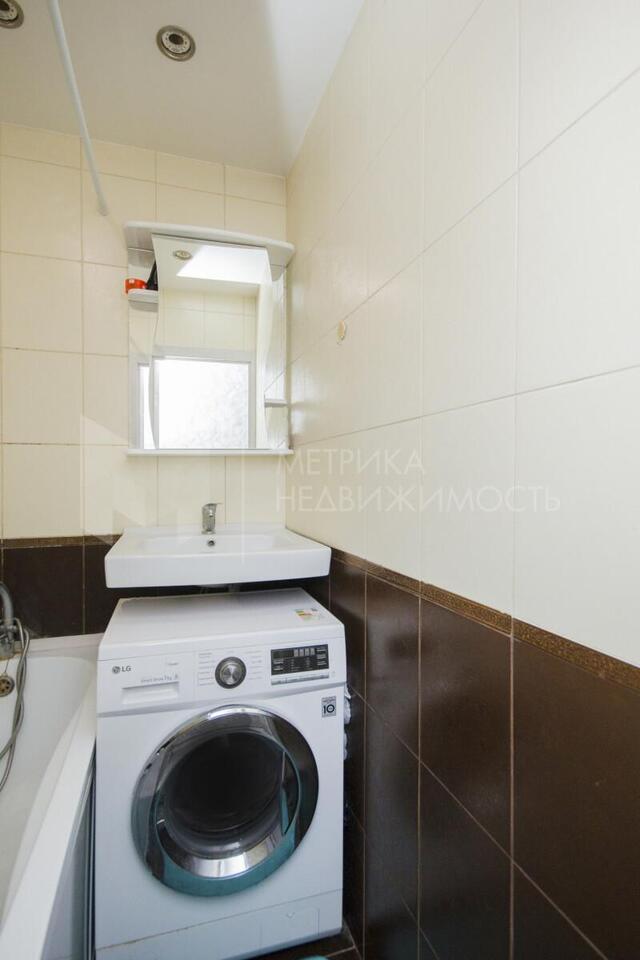 квартира г Тюмень ул Воровского 29 фото 17