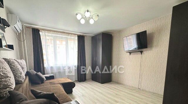 10-й микрорайон 15к 1 фото