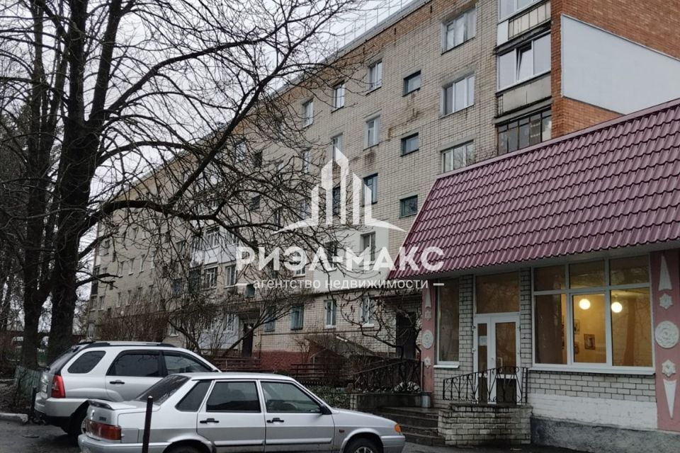 квартира р-н Брянский п Мичуринский ул Молодежная 2 фото 1