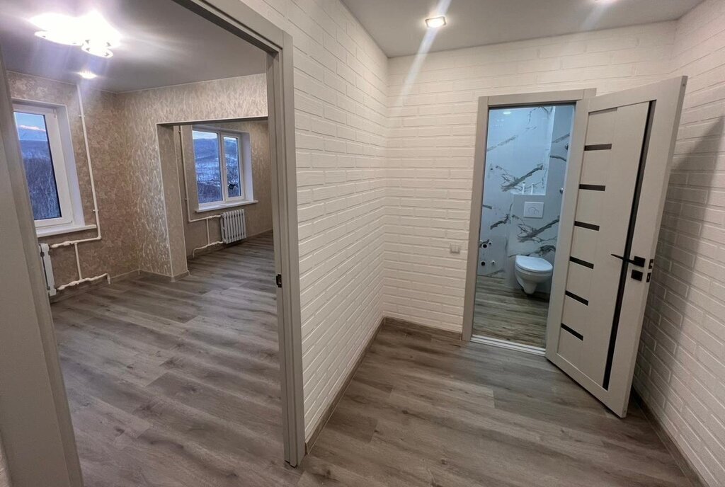 квартира г Петропавловск-Камчатский ул Академика Курчатова 15 фото 2