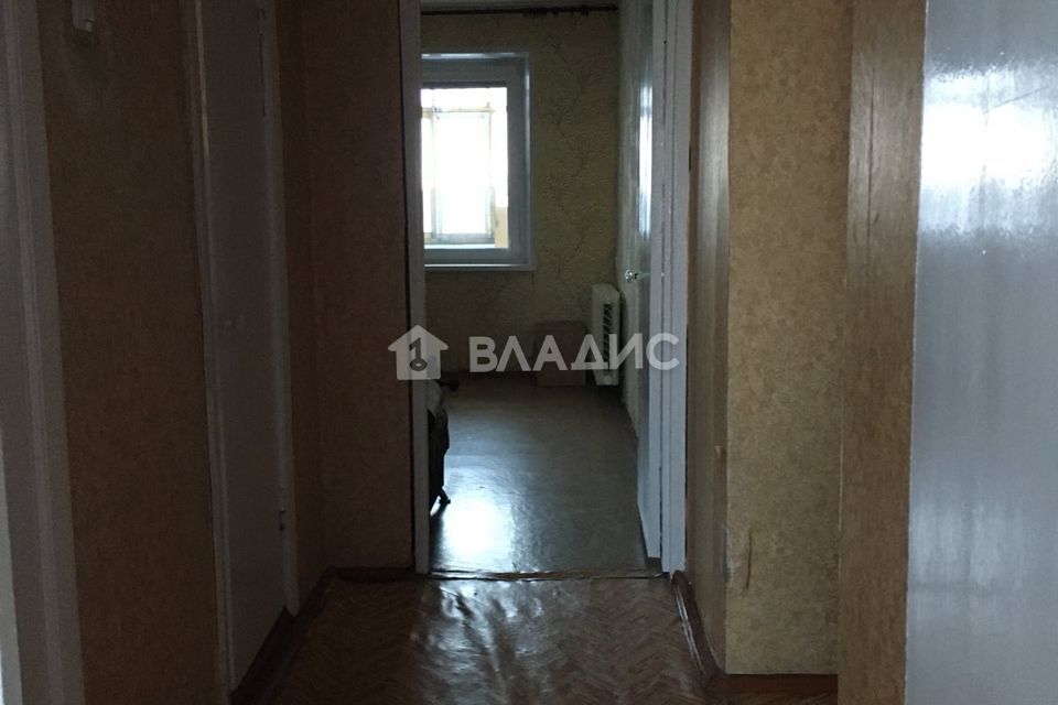 квартира г Тобольск 8-й микрорайон, 16, Тобольский район фото 6