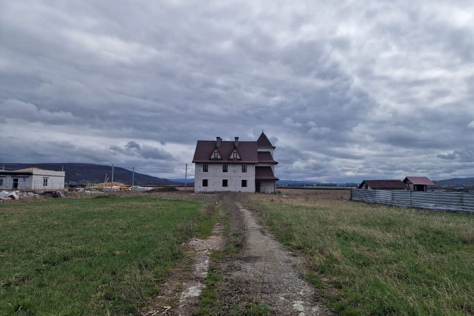 дом р-н Майкопский п Тульский ул Радужная 12 фото 4