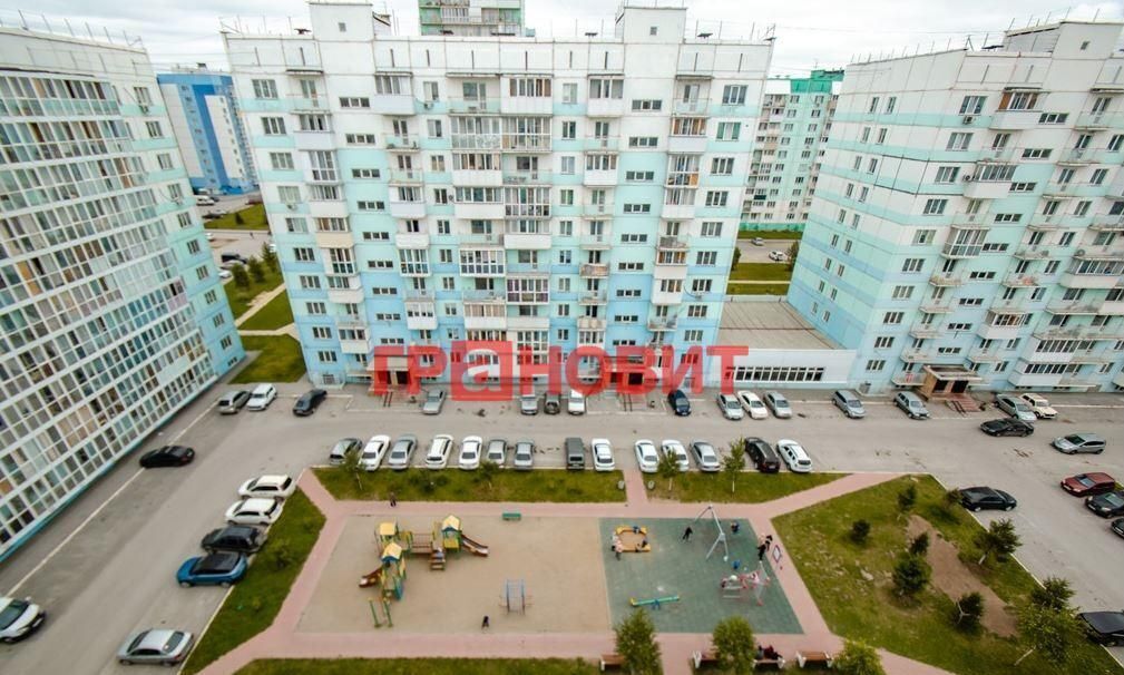квартира г Новосибирск Золотая Нива ул Виталия Потылицына 3 фото 2