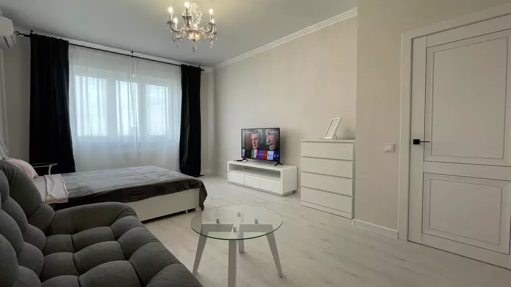 квартира г Краснодар ул Октябрьская 181/2 к 3 фото 2