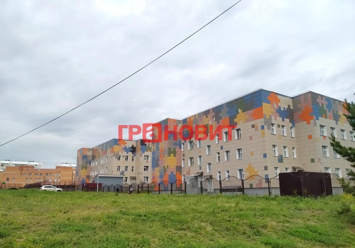 квартира г Новосибирск Золотая Нива ул Виталия Потылицына 3 фото 21