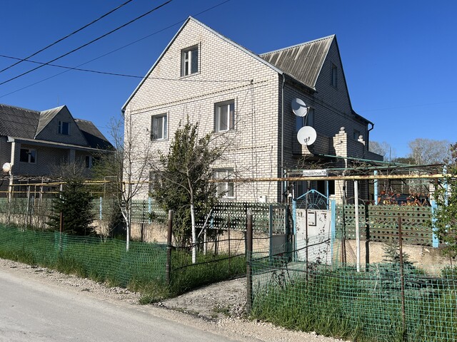 дом с Хмельницкое ул Большевистская 1а Балаклавский район фото