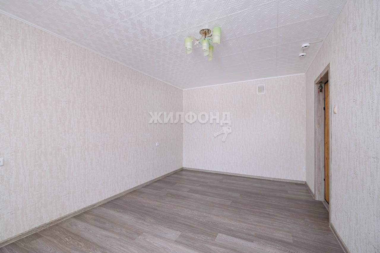 комната г Новосибирск ул Петухова 16 Площадь Маркса фото 3