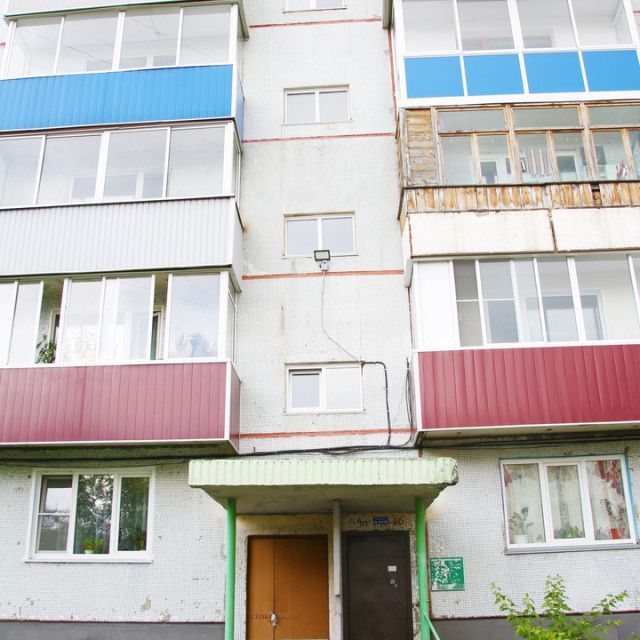 квартира г Прокопьевск ул 10-й микрорайон 3 Прокопьевский городской округ фото 1