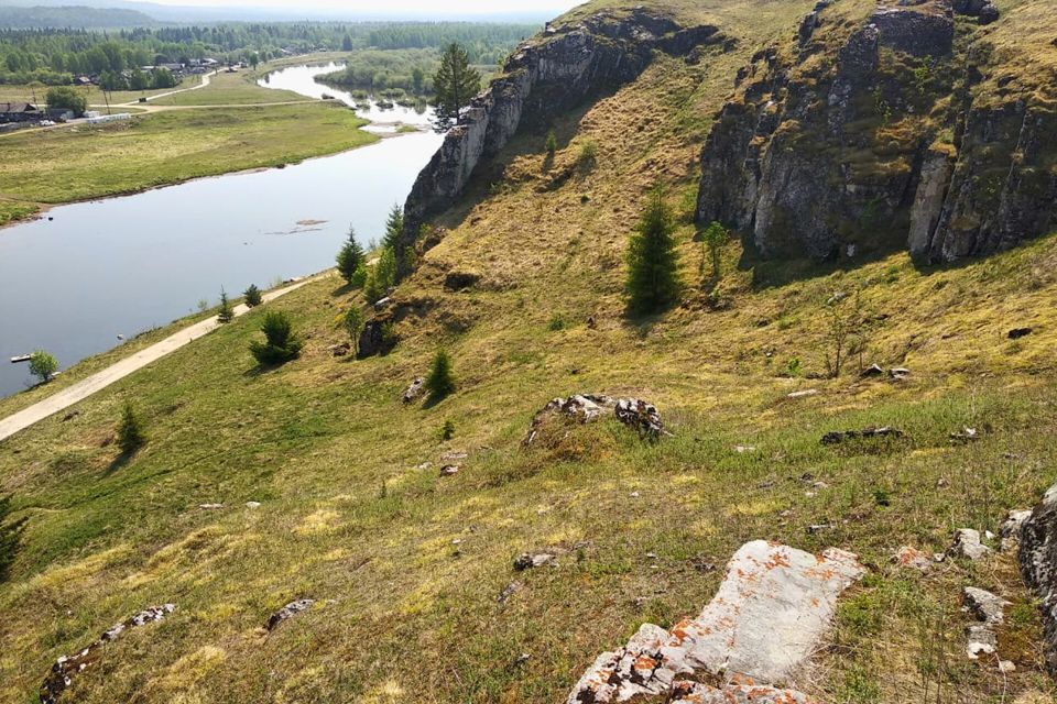 земля городской округ Староуткинск, посёлок городского типа Староуткинск фото 1