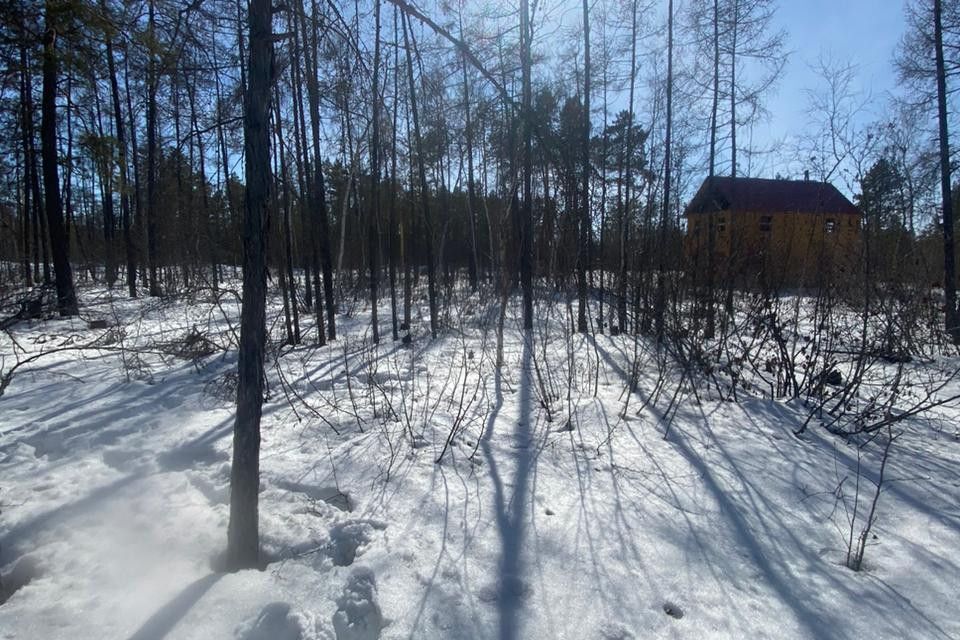 земля у Мегино-Кангаласский улус, Республика Саха Якутия, посёлок городского типа Нижний Бестях фото 1