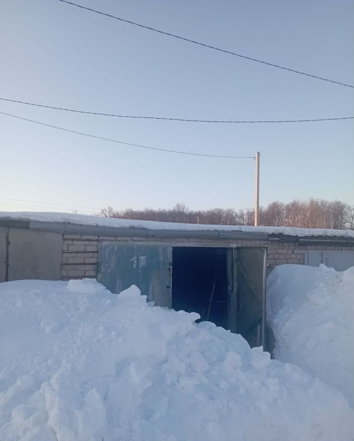 гараж р-н Кинельский с Алакаевка ул Магистральная сельское поселение Алакаевка, Усть-Кинельский фото 2