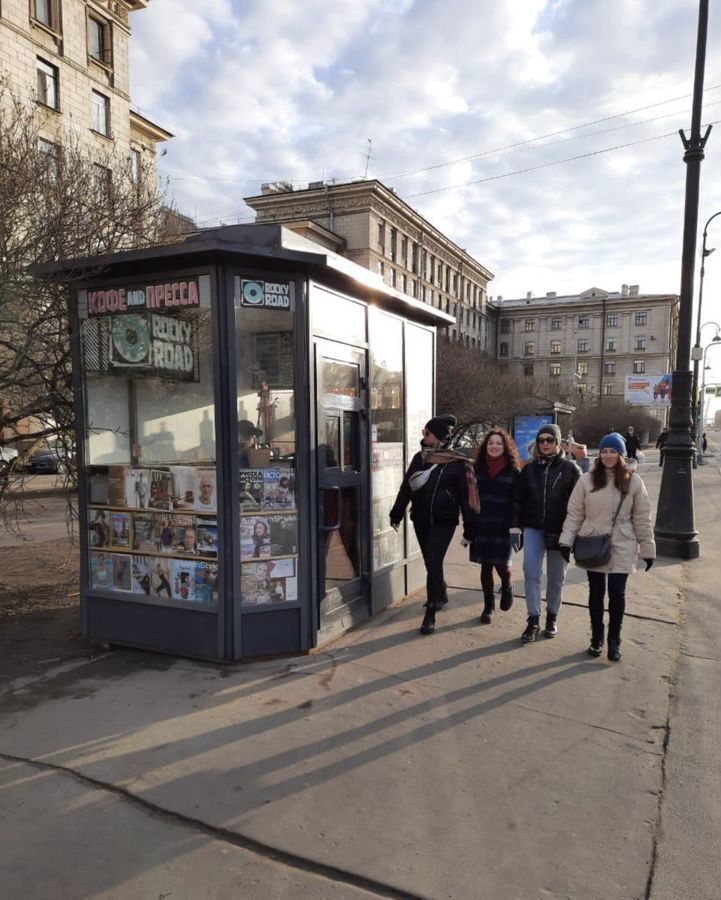 торговое помещение г Санкт-Петербург метро Василеостровская Большой пр-т Васильевского острова, 74 фото 1