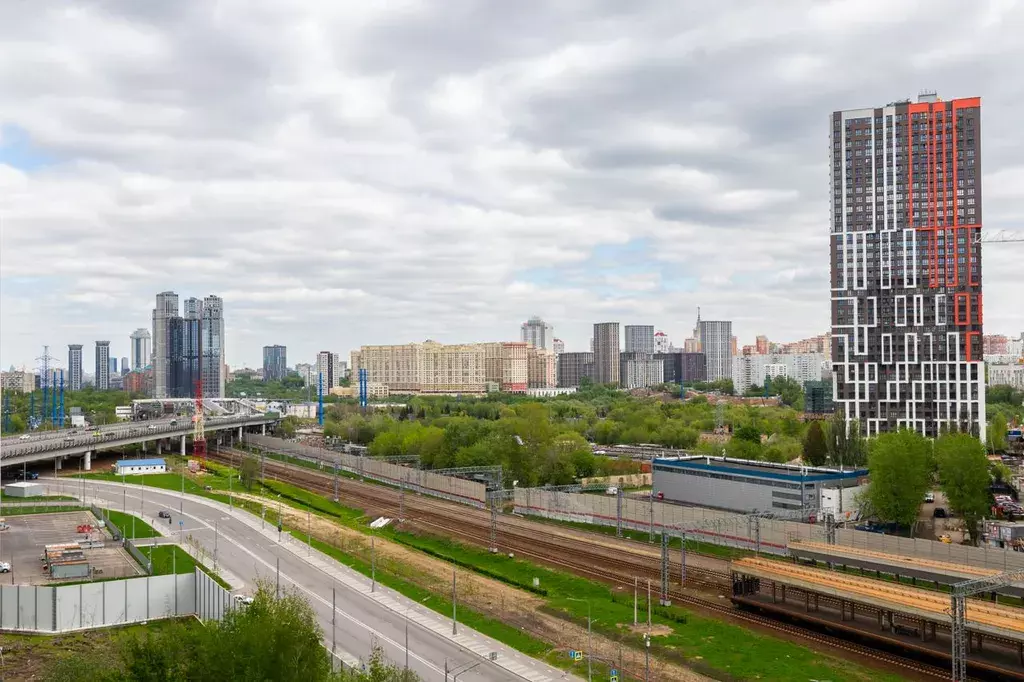 квартира г Москва метро Раменки ш Аминьевское 4Д, к 3 лит Б, Московская область фото 16