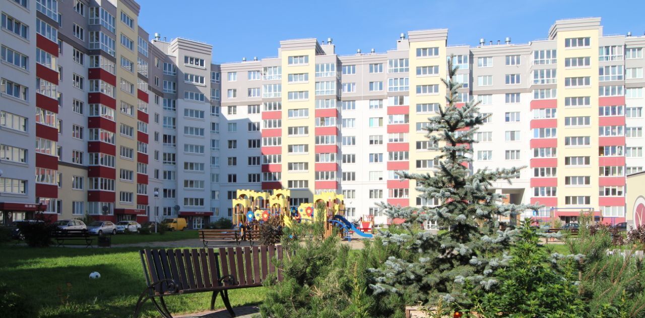 квартира г Калининград р-н Ленинградский ул Беловежская 7 фото 1