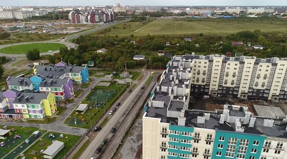 квартира г Калининград р-н Ленинградский ул Беловежская 7 фото 3