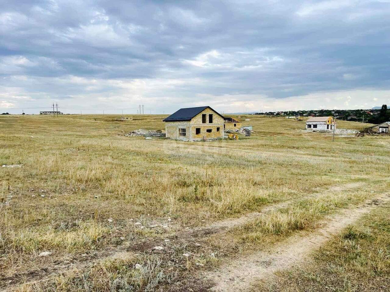 земля Интернациональная, Трудовое фото 1