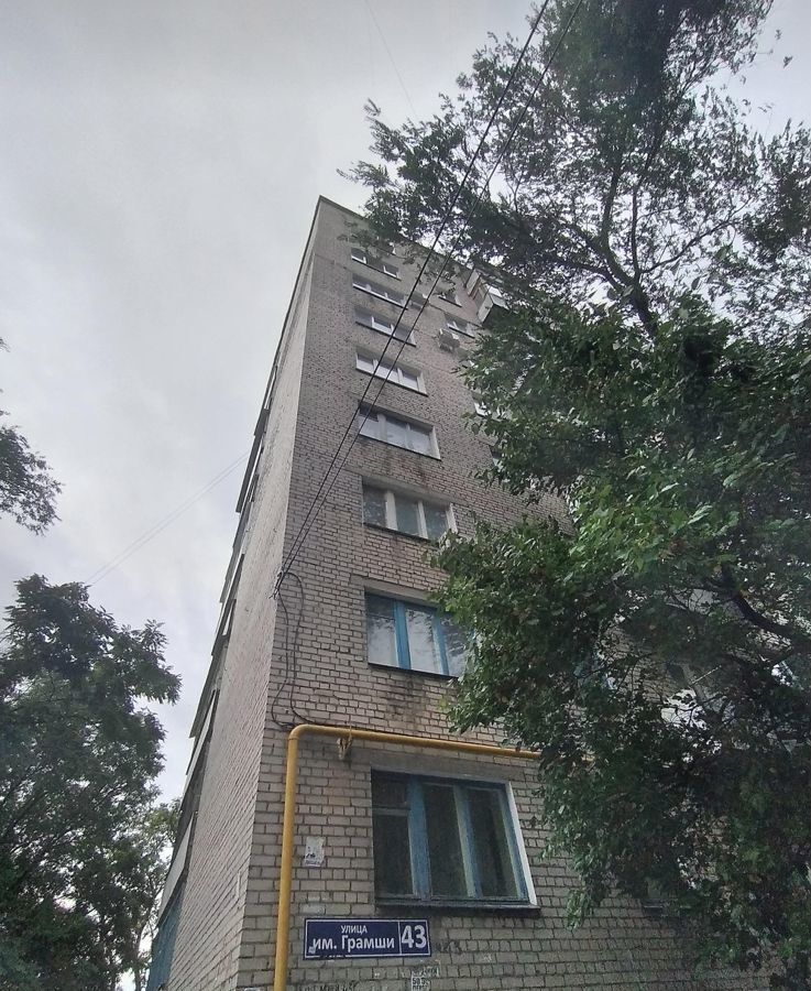 квартира г Волгоград р-н Тракторозаводский ул им. Грамши 43 фото 9