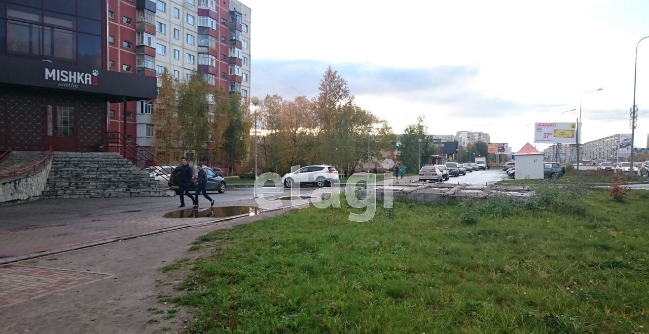 свободного назначения г Сургут р-н Центральный пр-кт Мира 26 Тюменская обл. фото 4