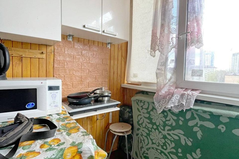 квартира г Тюмень ул Мельникайте 67 городской округ Тюмень фото 1